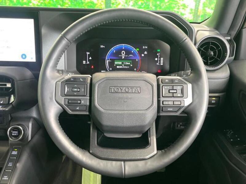 LAND CRUISER 250