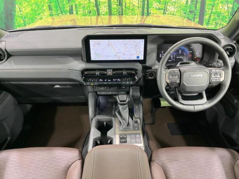 LAND CRUISER 250