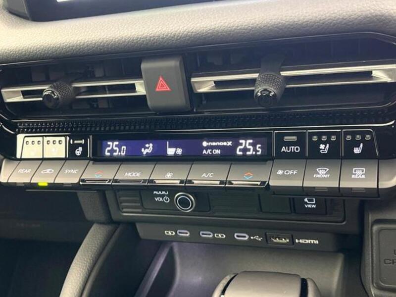 LAND CRUISER 250