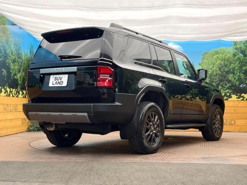 LAND CRUISER 250