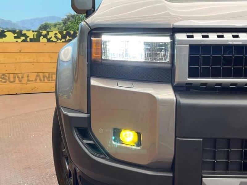 LAND CRUISER 250