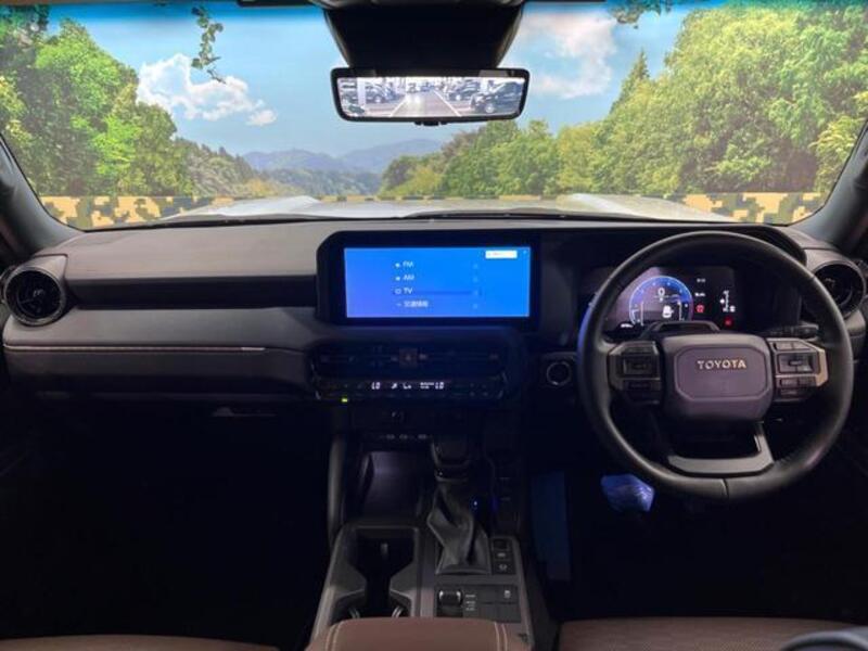 LAND CRUISER 250