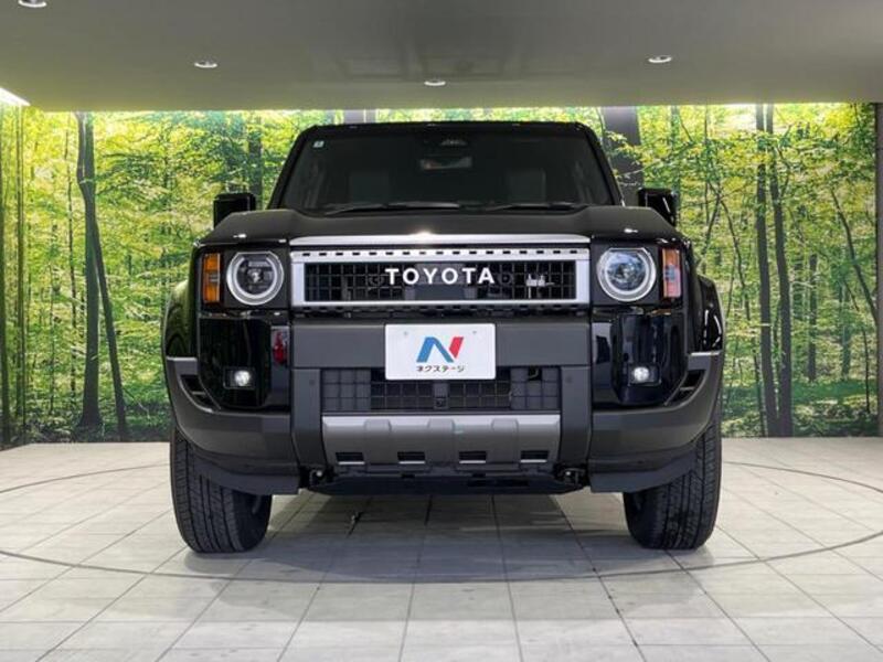 LAND CRUISER 250