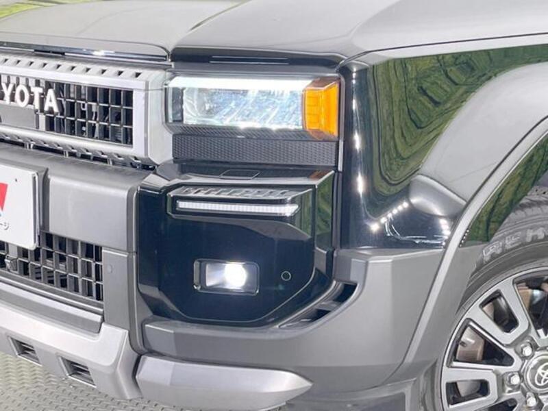 LAND CRUISER 250