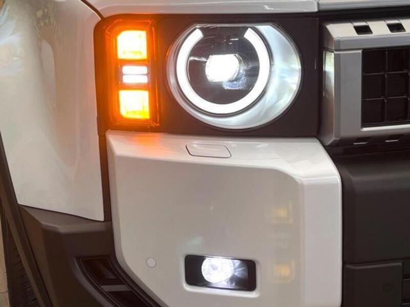 LAND CRUISER 250