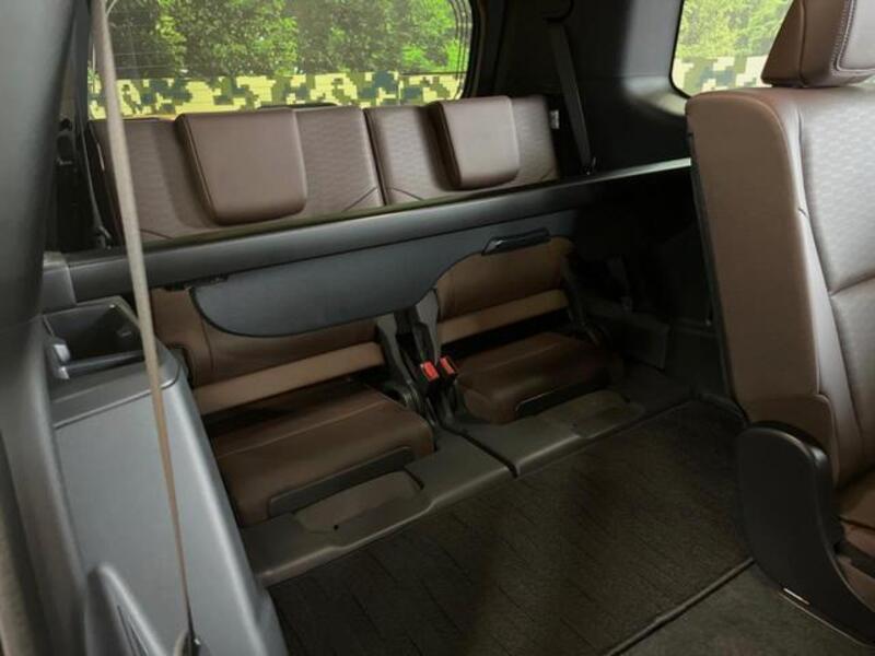LAND CRUISER 250