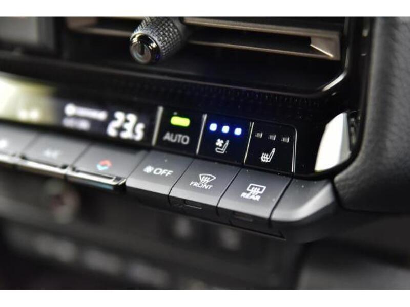LAND CRUISER 250