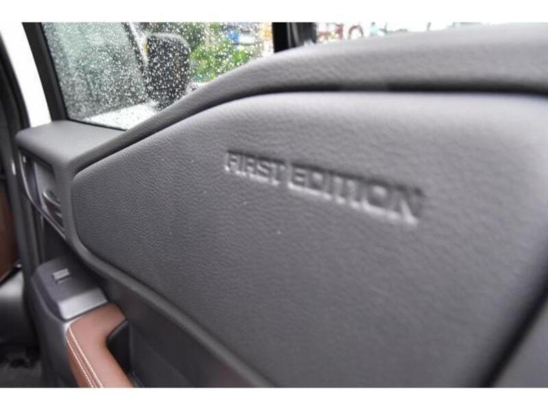LAND CRUISER 250
