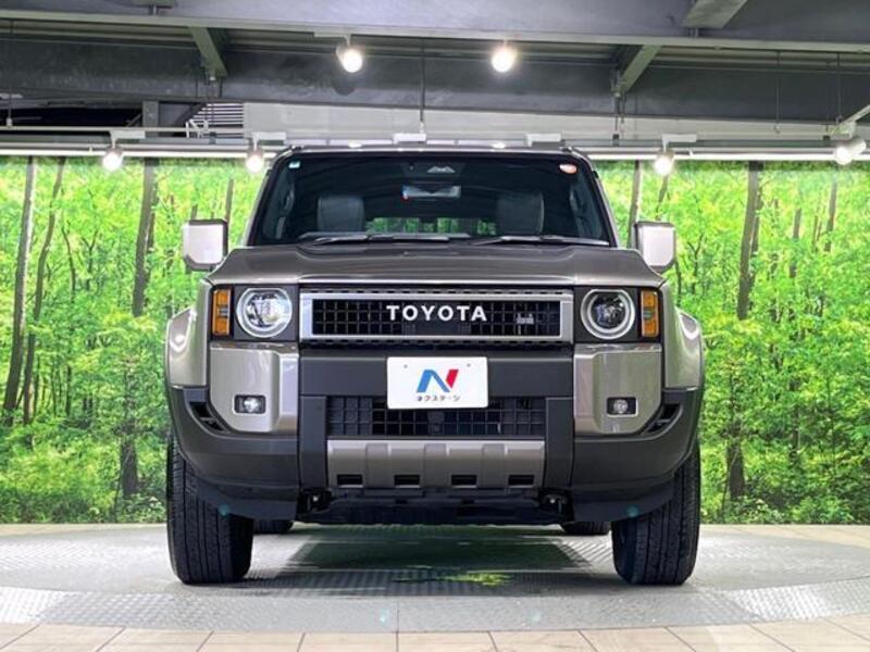 LAND CRUISER 250