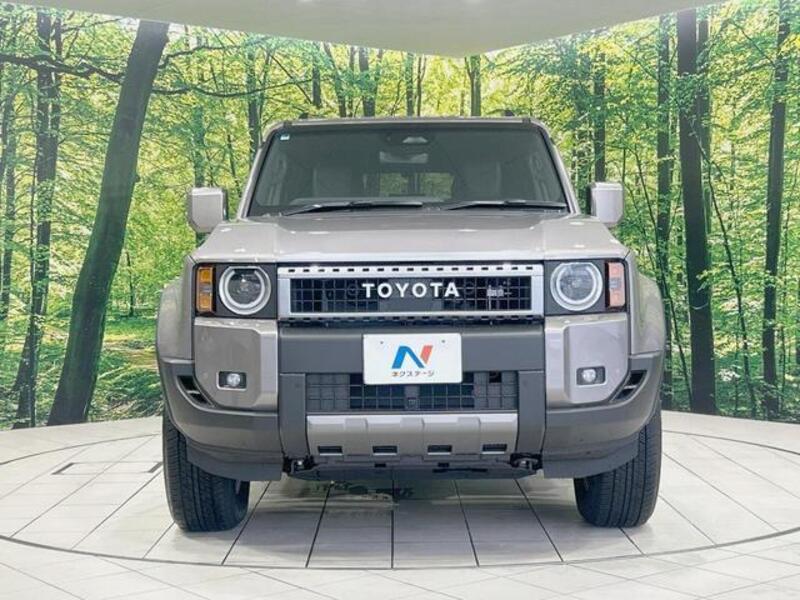 LAND CRUISER 250