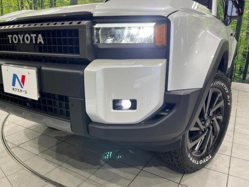 LAND CRUISER 250