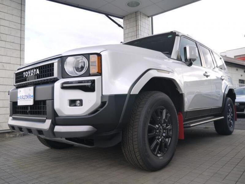 TOYOTA LAND CRUISER 250