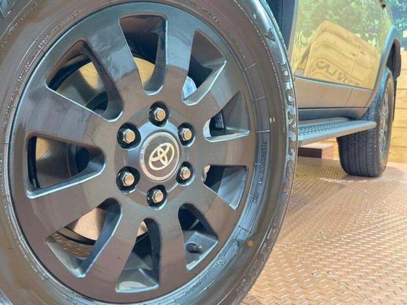 LAND CRUISER 250