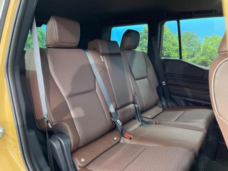 LAND CRUISER 250