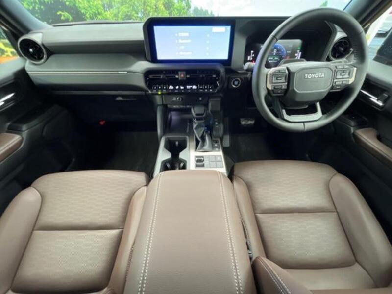 LAND CRUISER 250