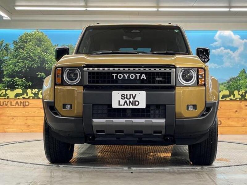 LAND CRUISER 250