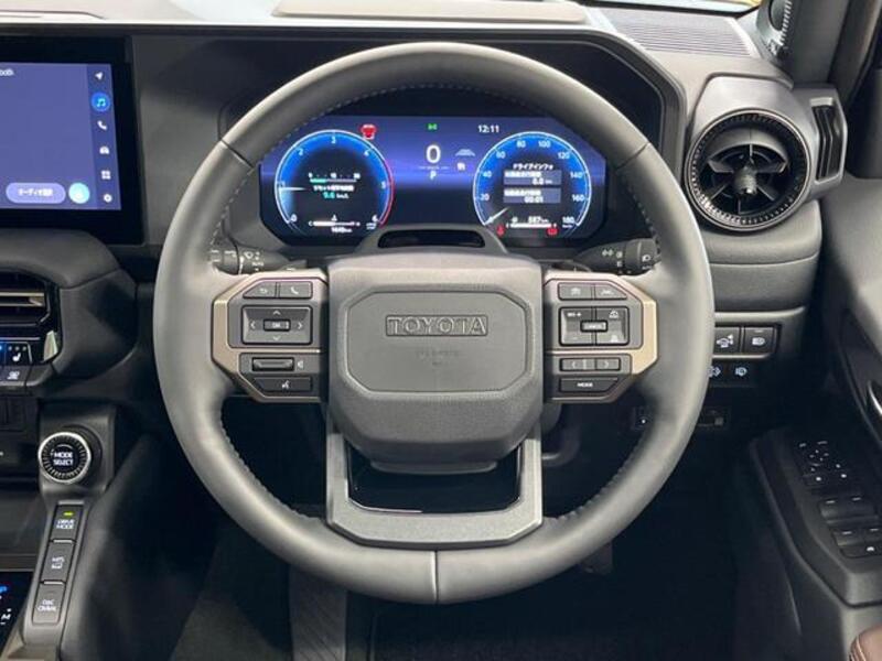 LAND CRUISER 250