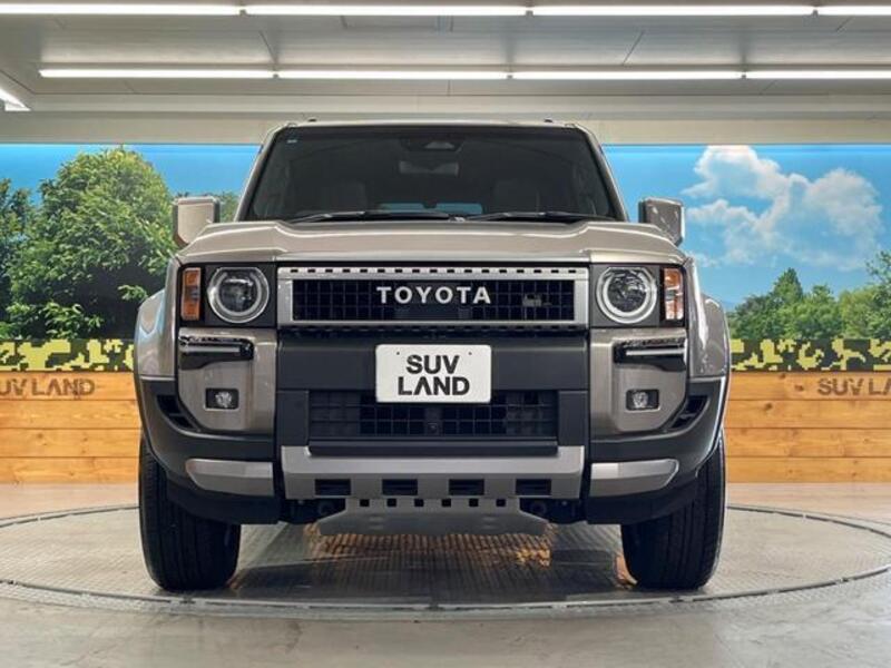 LAND CRUISER 250