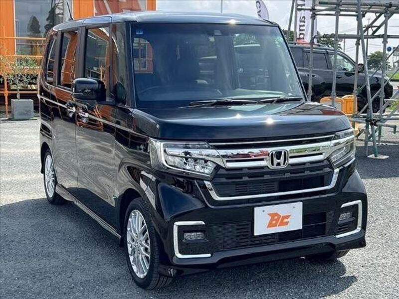 N BOX CUSTOM