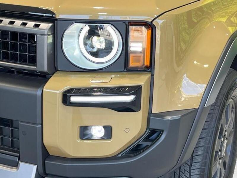 LAND CRUISER 250