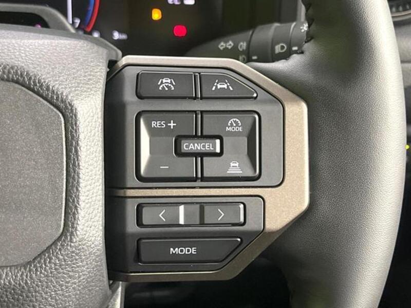 LAND CRUISER 250
