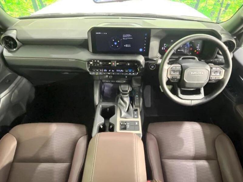 LAND CRUISER 250
