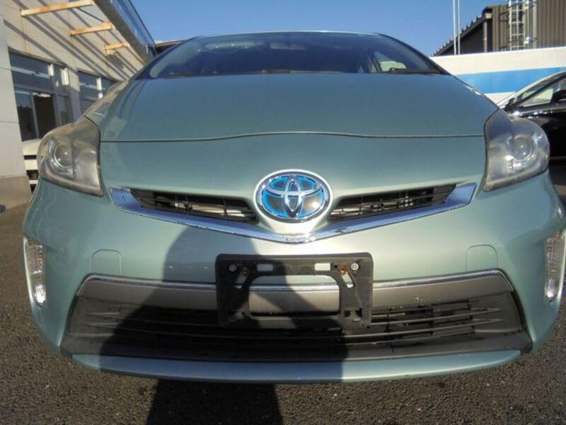 PRIUS PHV