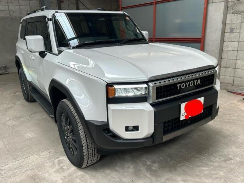 TOYOTA LAND CRUISER 250