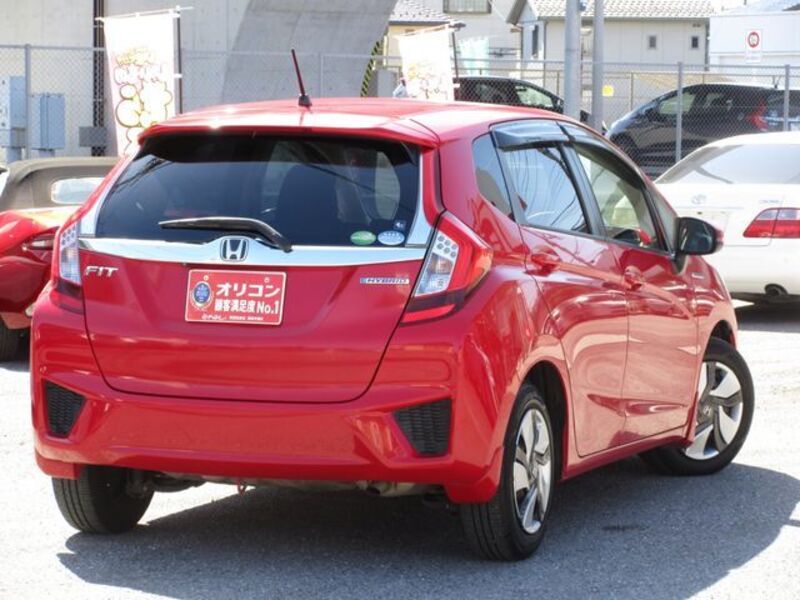 FIT HYBRID
