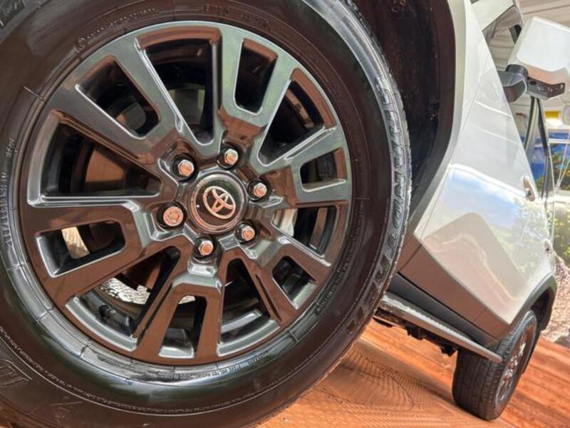 LAND CRUISER 250