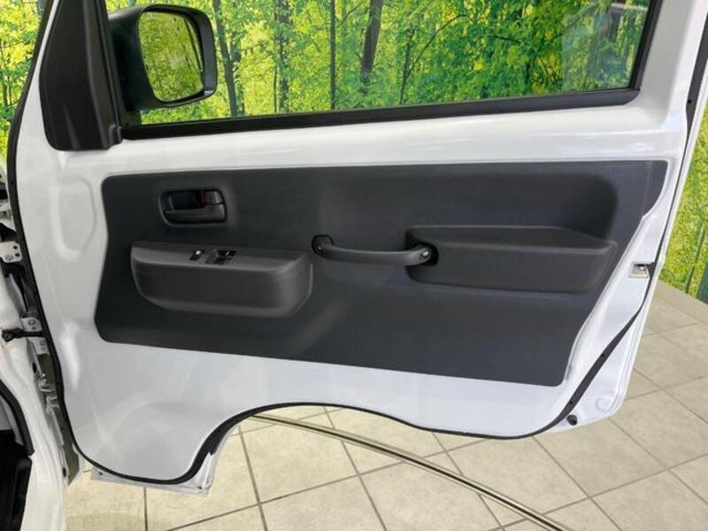 CLIPPER TRUCK