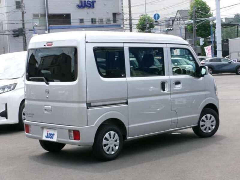CLIPPER VAN