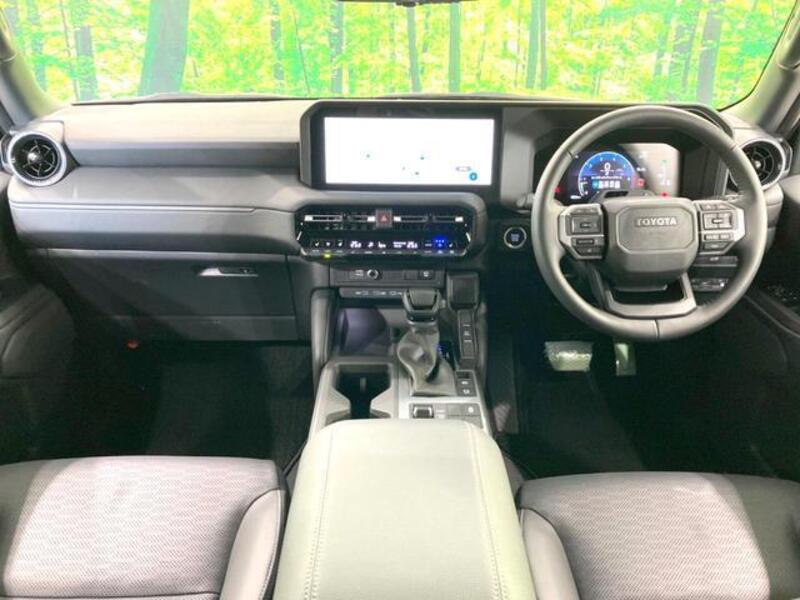 LAND CRUISER 250