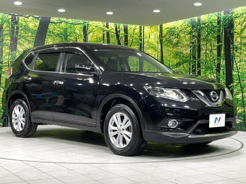 X-TRAIL