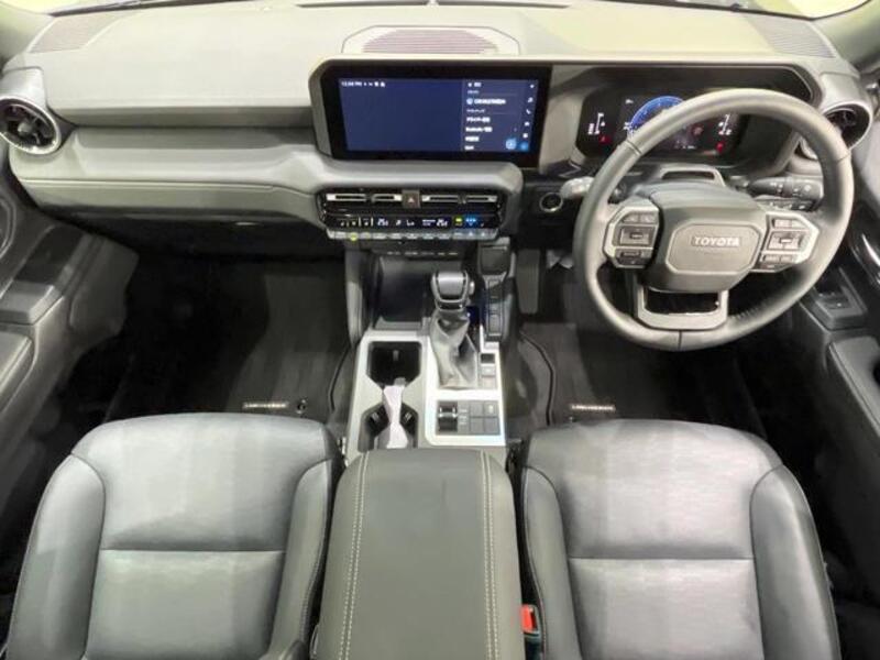 LAND CRUISER 250