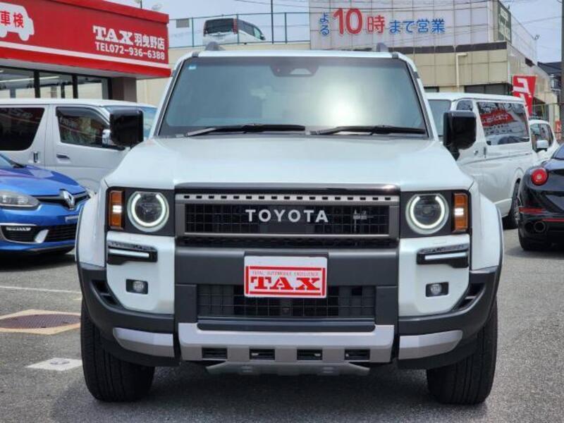 LAND CRUISER 250