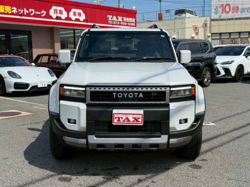 LAND CRUISER 250