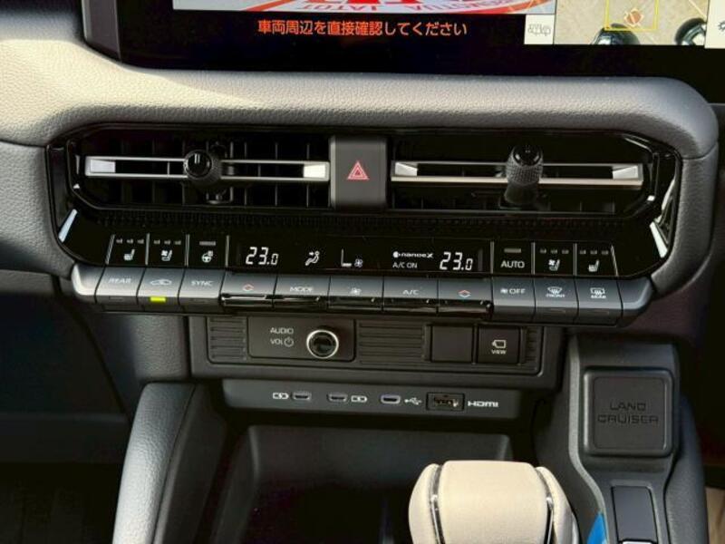 LAND CRUISER 250