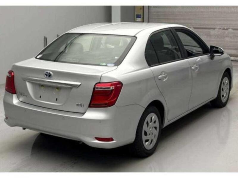 COROLLA AXIO