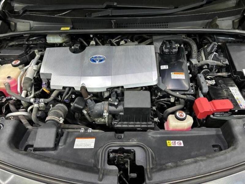 PRIUS PHV