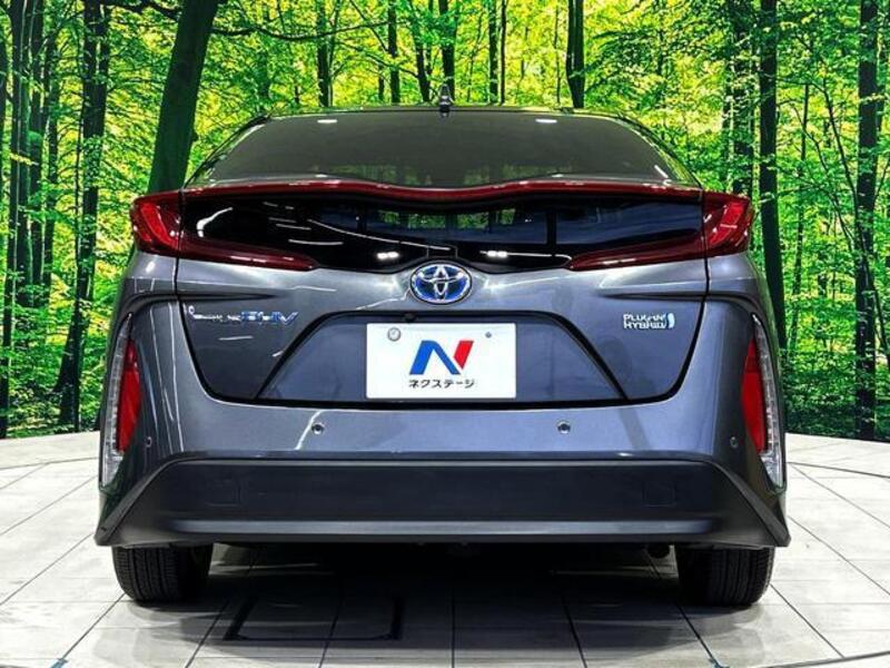 PRIUS PHV