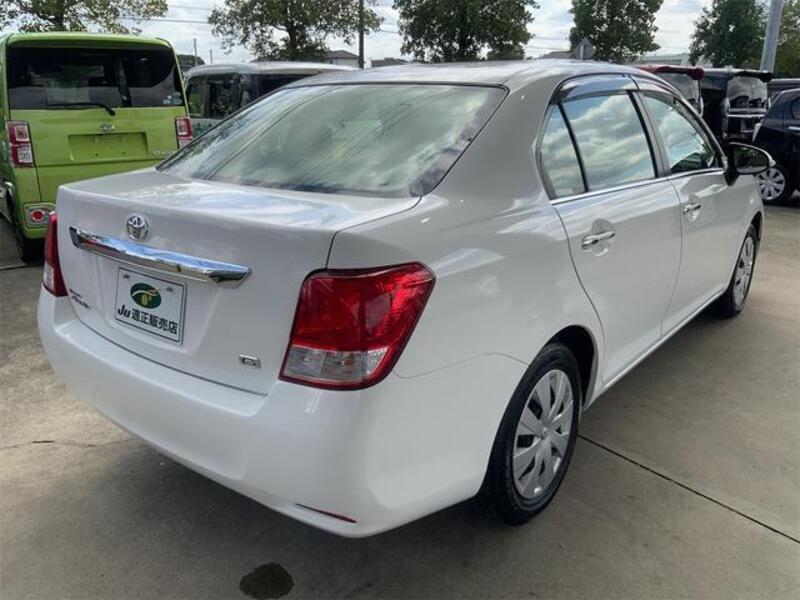COROLLA AXIO