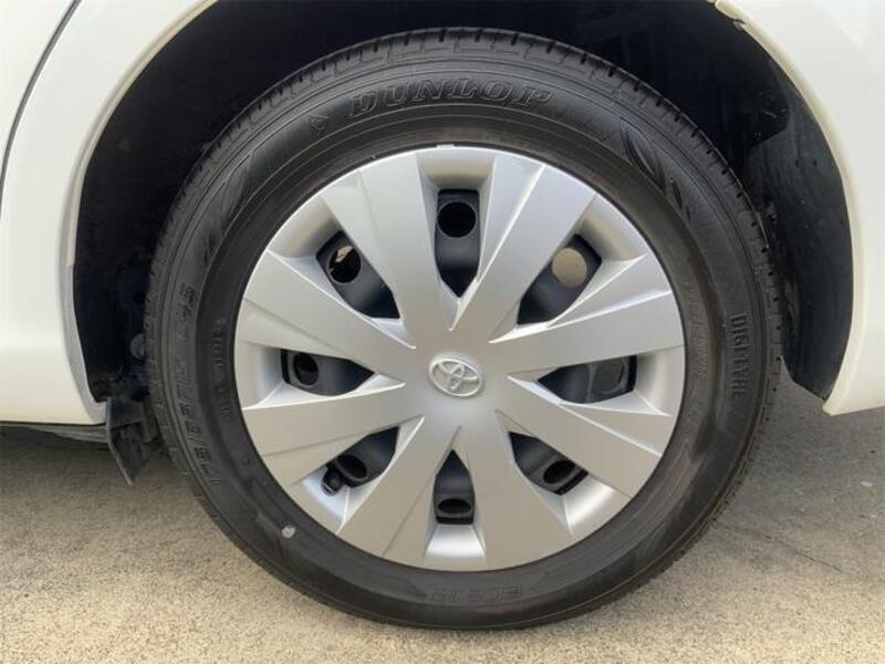 COROLLA AXIO