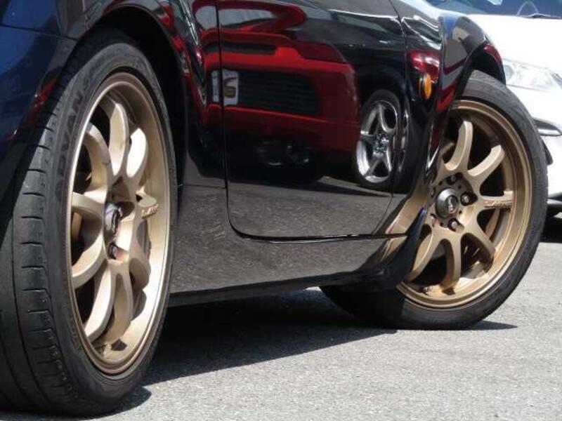 ROADSTER