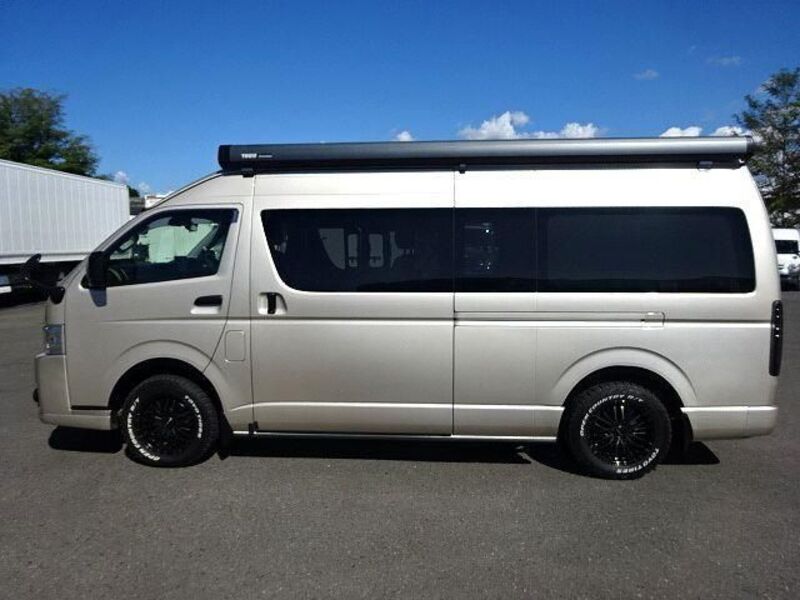 HIACE