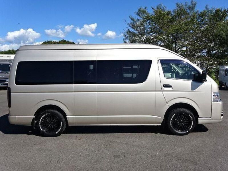 HIACE