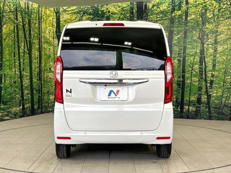 N BOX