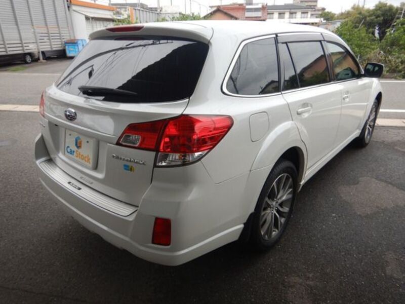 LEGACY OUTBACK