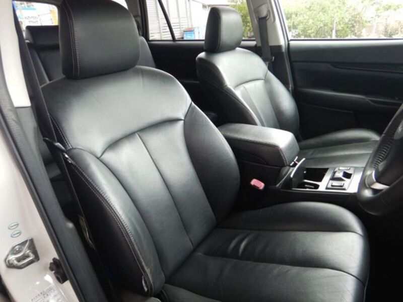 LEGACY OUTBACK