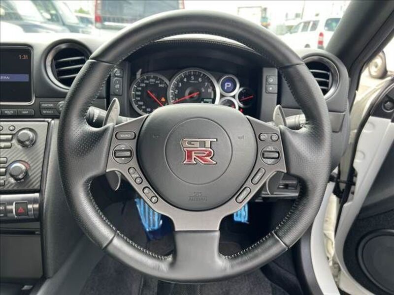 GT-R